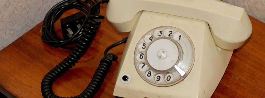 Ryskspråkig juridisk hjälp på telefon i Sverige